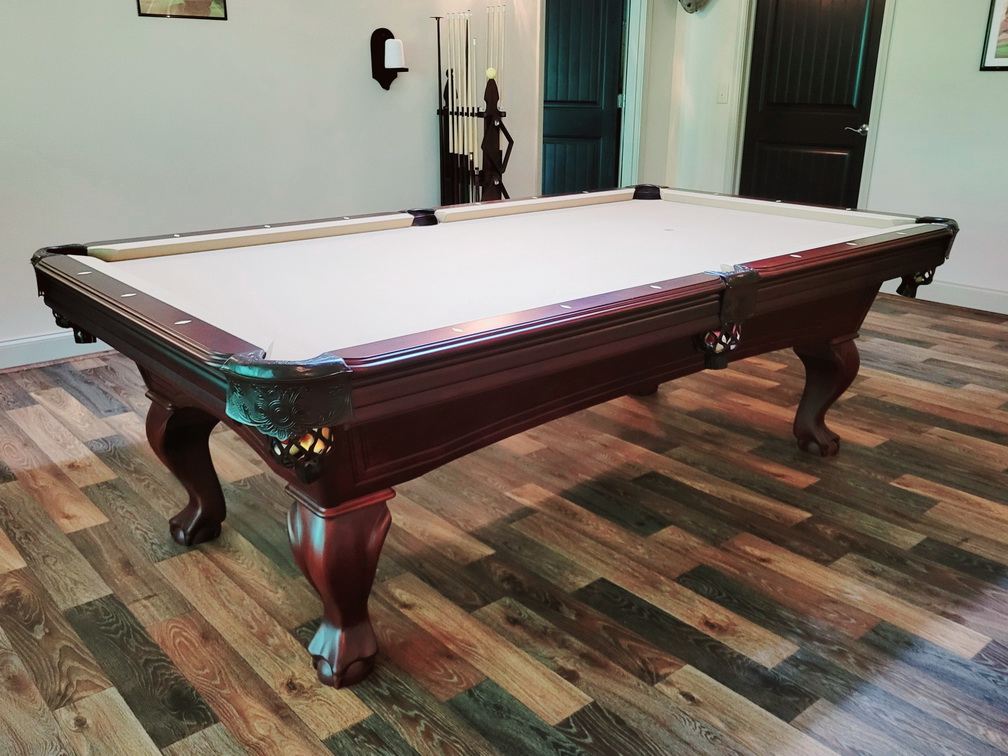 8’ Imperial Pool Table
